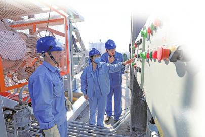 中国石化首套污泥减量化装置在济南炼化建成投产